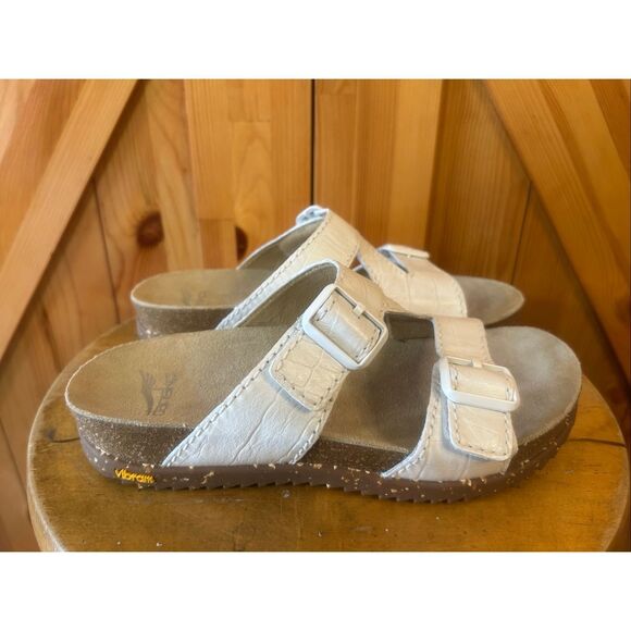 DANSKO White Slide Leather Sandals Vibram Cork Sole Size EU 37 US 6.5-7 - Picture 1 of 8